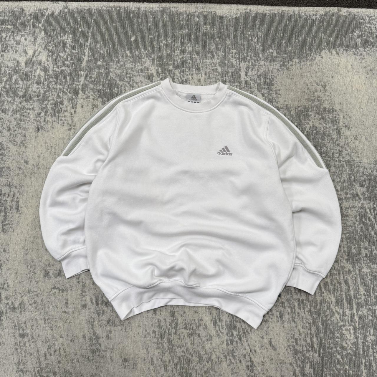 Vintage Y2K Adidas Small Logo Sweatshirt White (M)