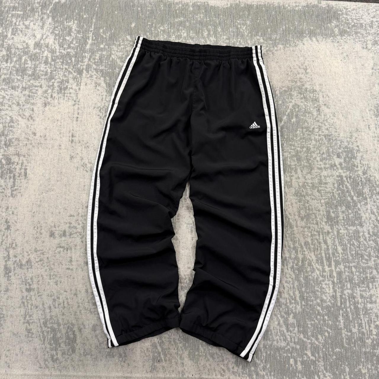 Vintage Y2K Adidas Baggy Tracksuit Bottoms Black (M)