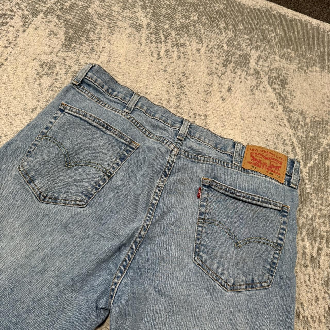 Vintage Levi’s 551 Straight Leg Jeans Blue (38x31)