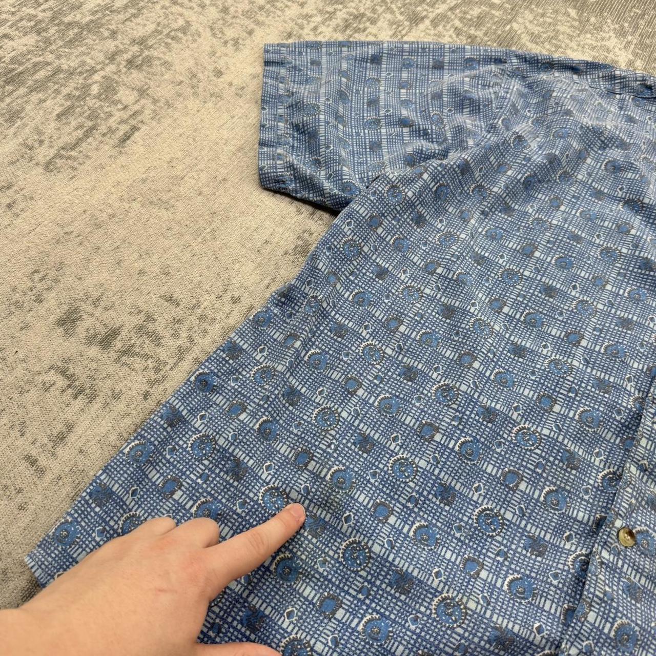 Vintage 90s Patterned Short Sleeve Shirt Blue (M)