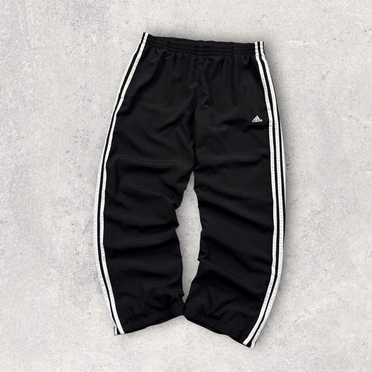 Vintage Y2K Adidas Baggy Tracksuit Bottoms Black (M)
