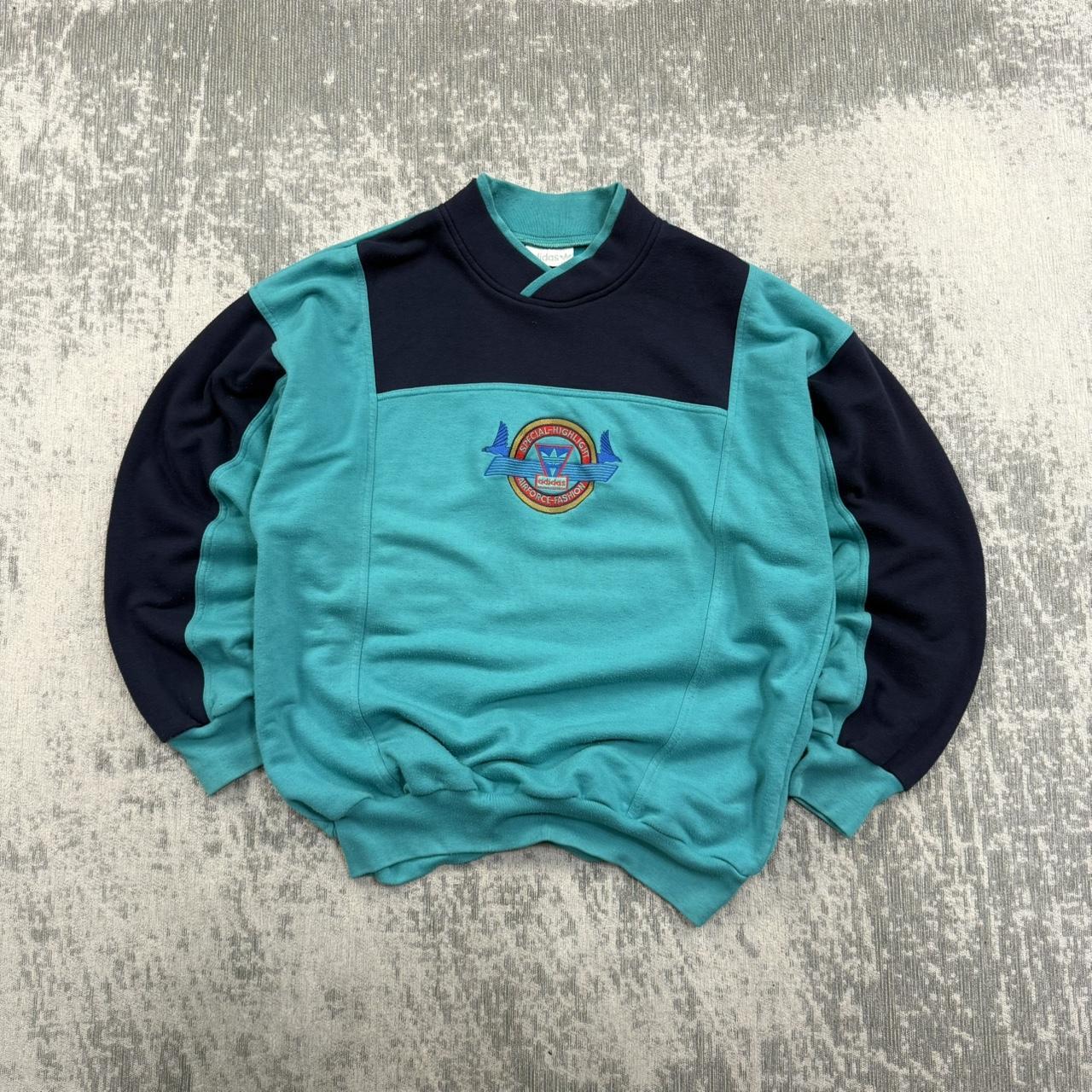 Vintage 90s Adidas RARE Centre Logo Sweatshirt Turquoise / Navy (L)
