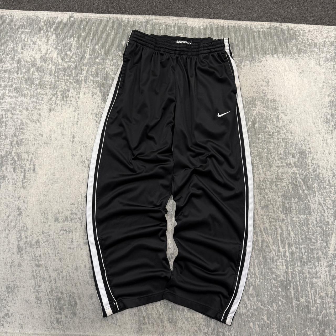 Vintage Y2K Nike Basketball Baggy Wide Leg Tracksuit Bottoms Black (L)
