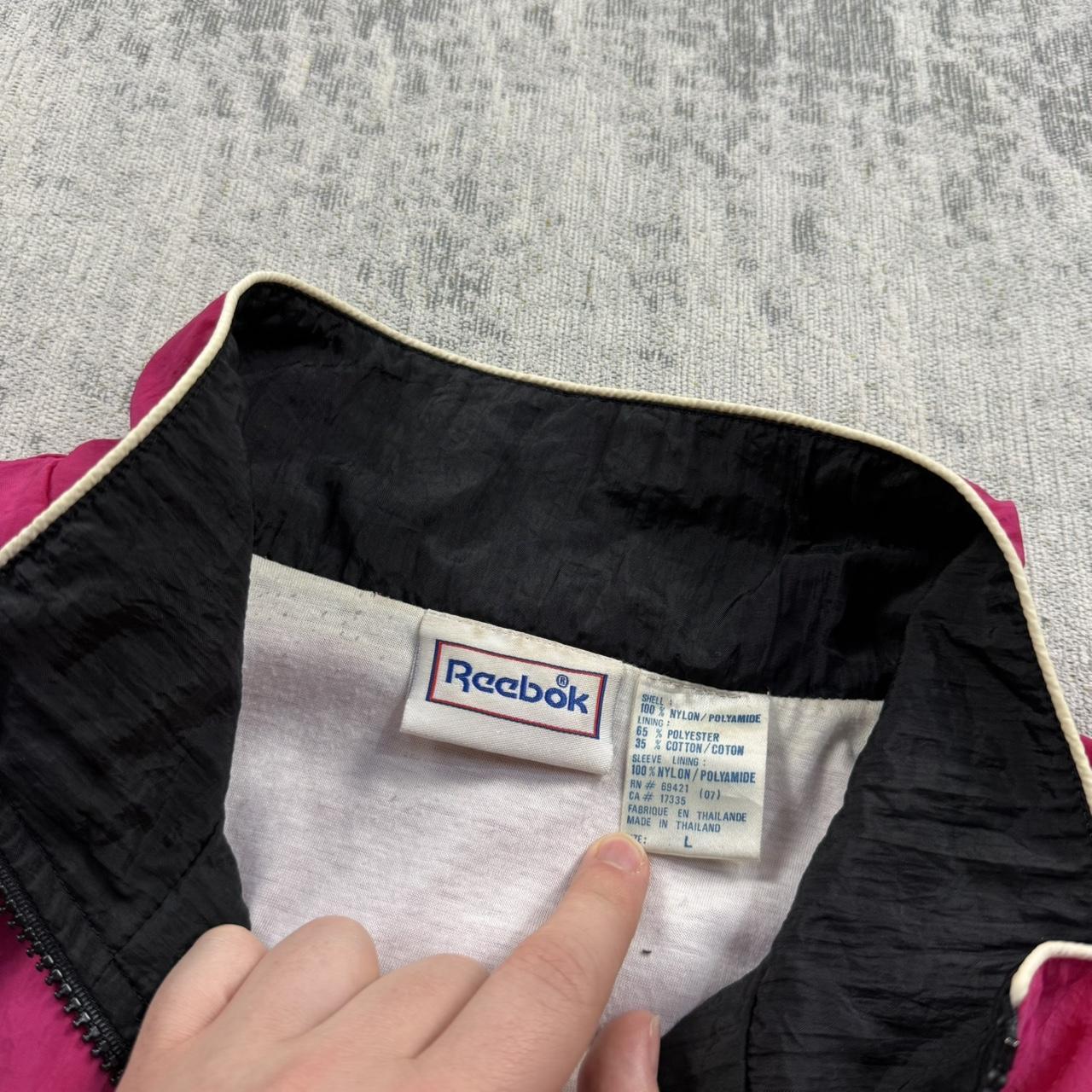 Vintage 90s Reebok Cropped Windbreaker Jacket Pink / Black (Womens L)