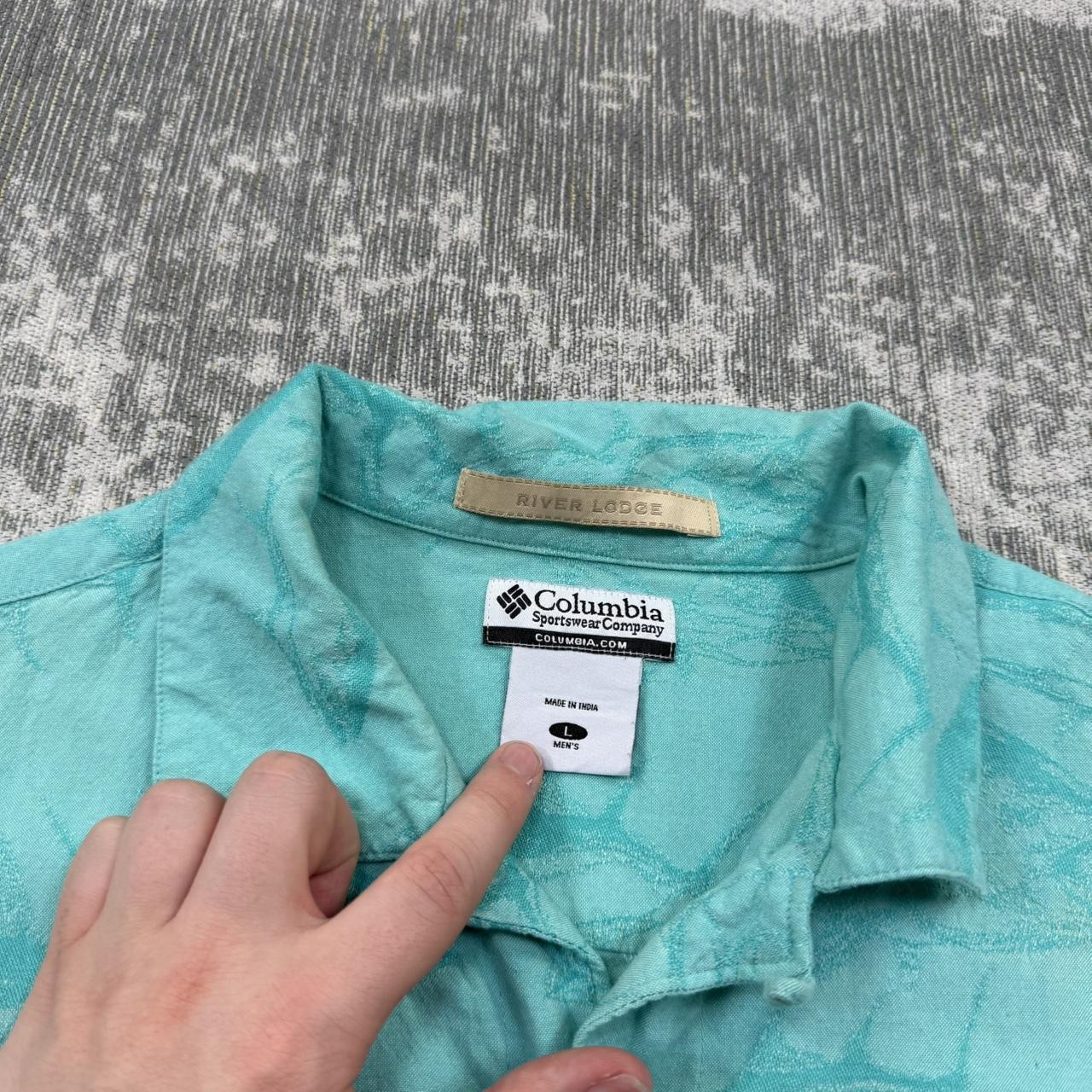 Vintage 00s Columbia Short Sleeve Graphic Shirt Turquoise (L)