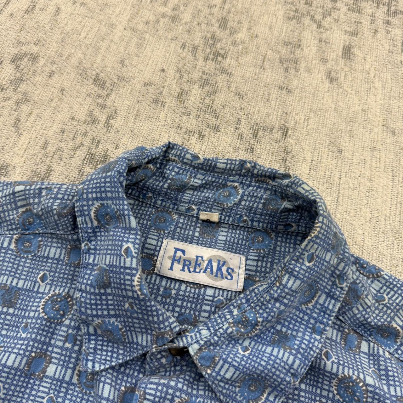 Vintage 90s Patterned Short Sleeve Shirt Blue (M)