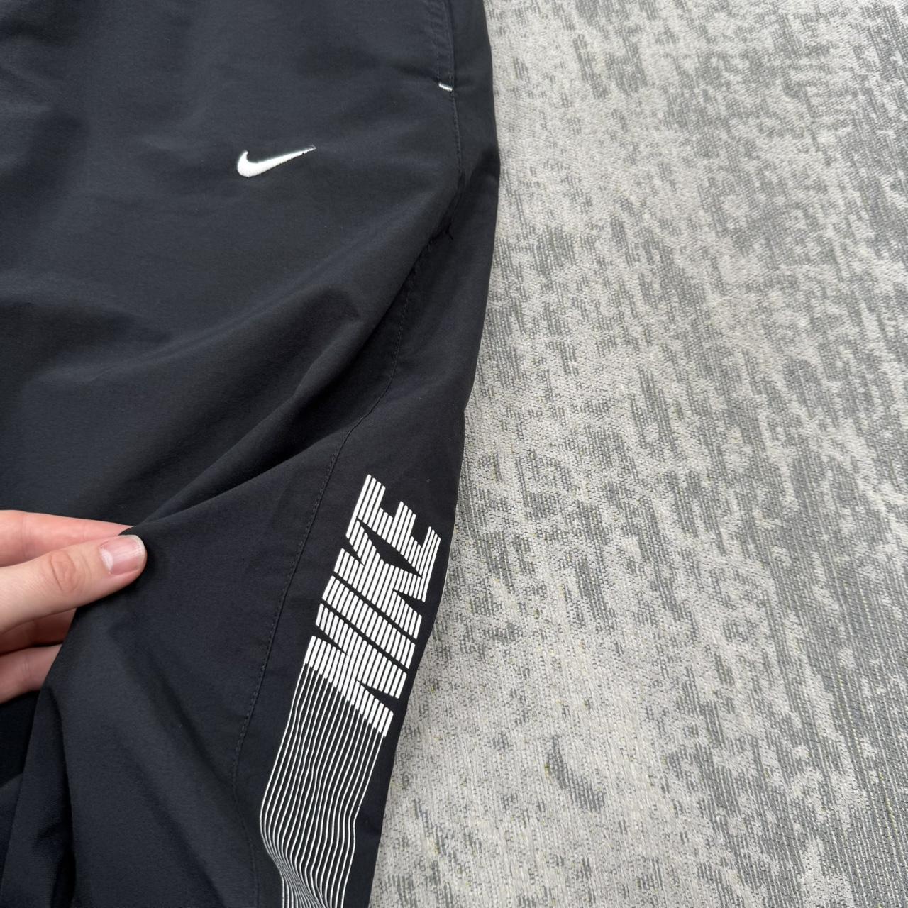 Vintage Y2K Nike Baggy Tracksuit Bottoms Black (L)