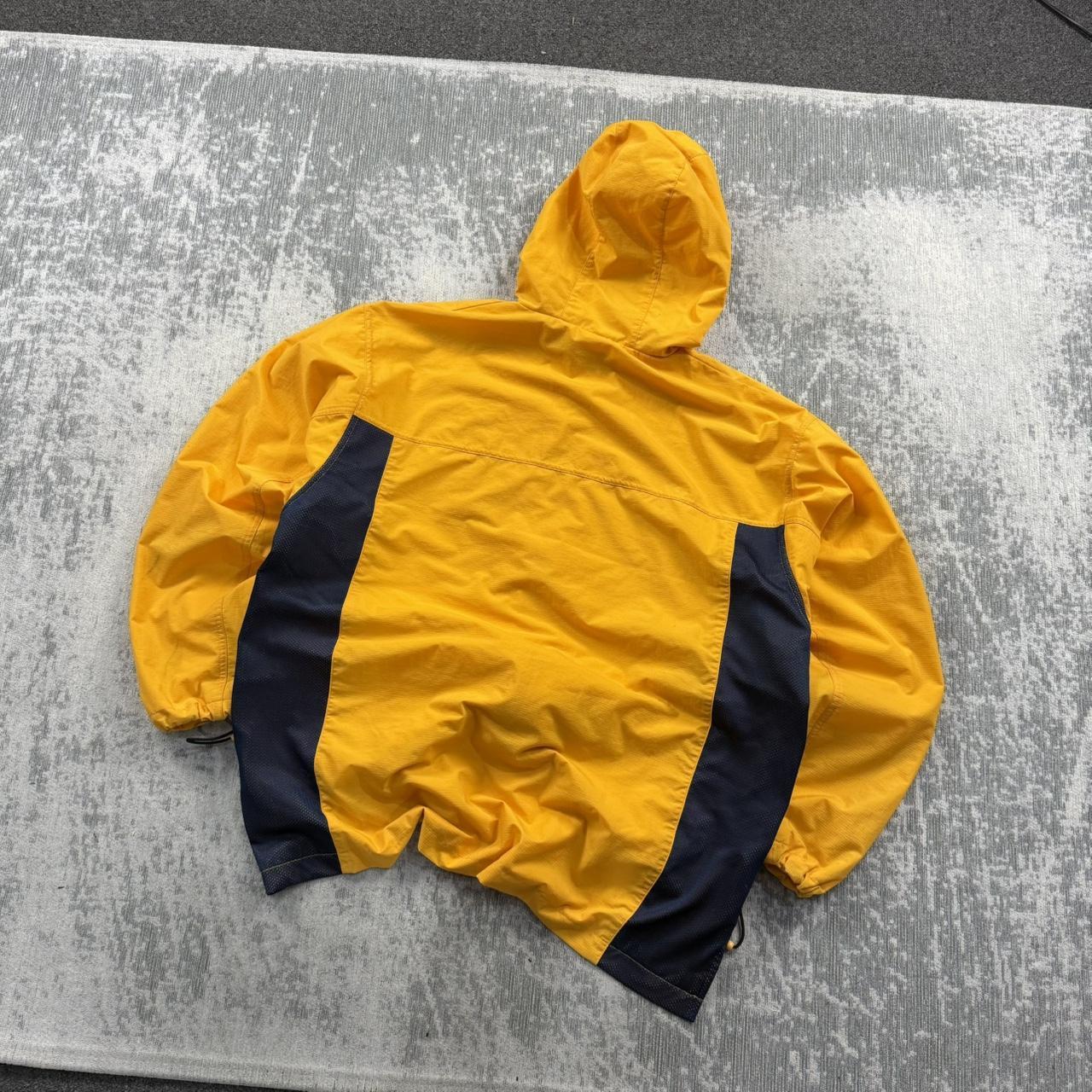 Vintage 00s Reebok Hooded Windbreaker Jacket Yellow (L)