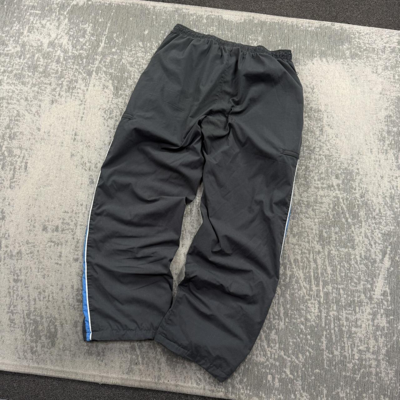 Vintage 00s Nike Baggy Cargo Tracksuit Bottoms Grey (XL)
