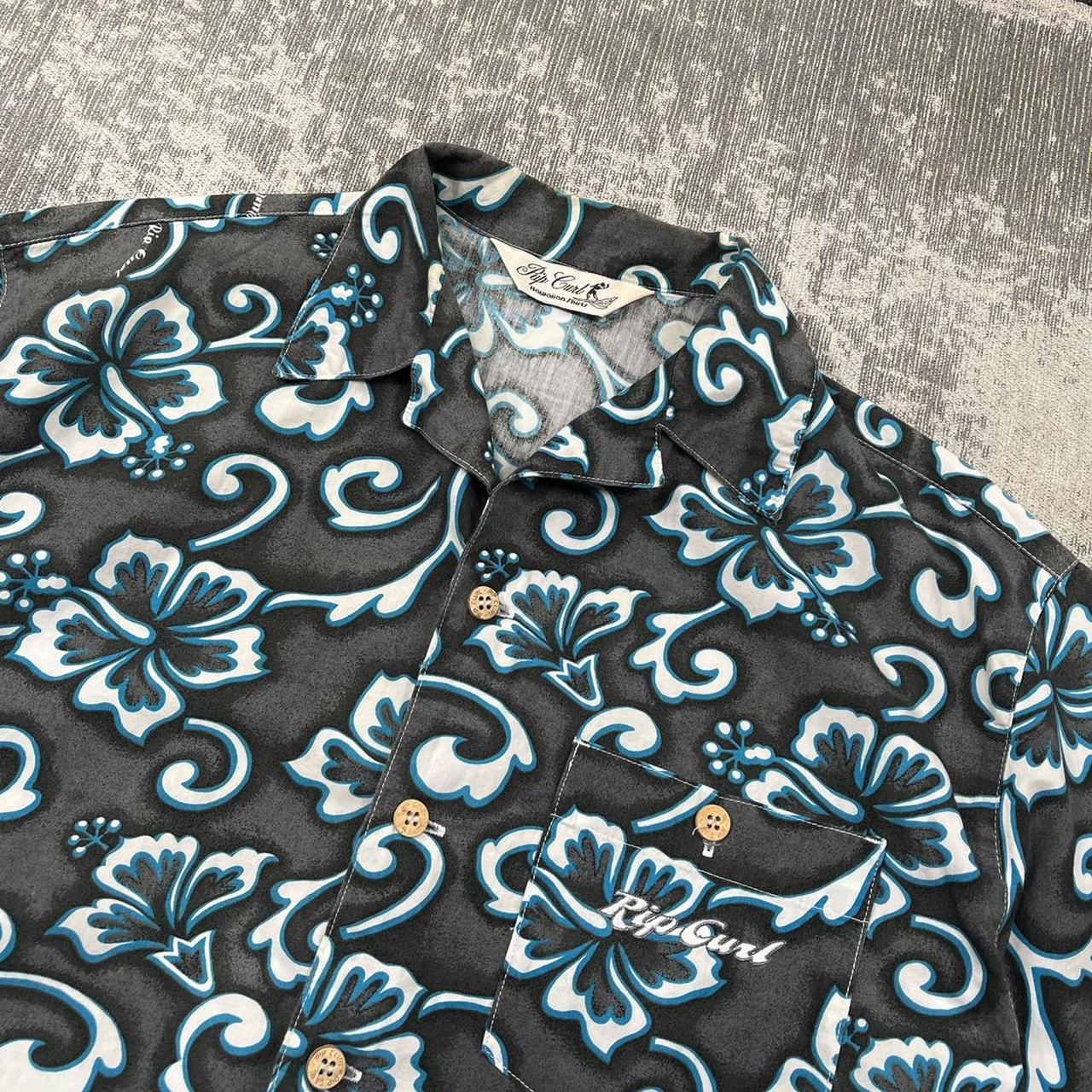 Vintage 90s Rip Curl Short Sleeve Hawaiian Shirt Grey / Blue (L)