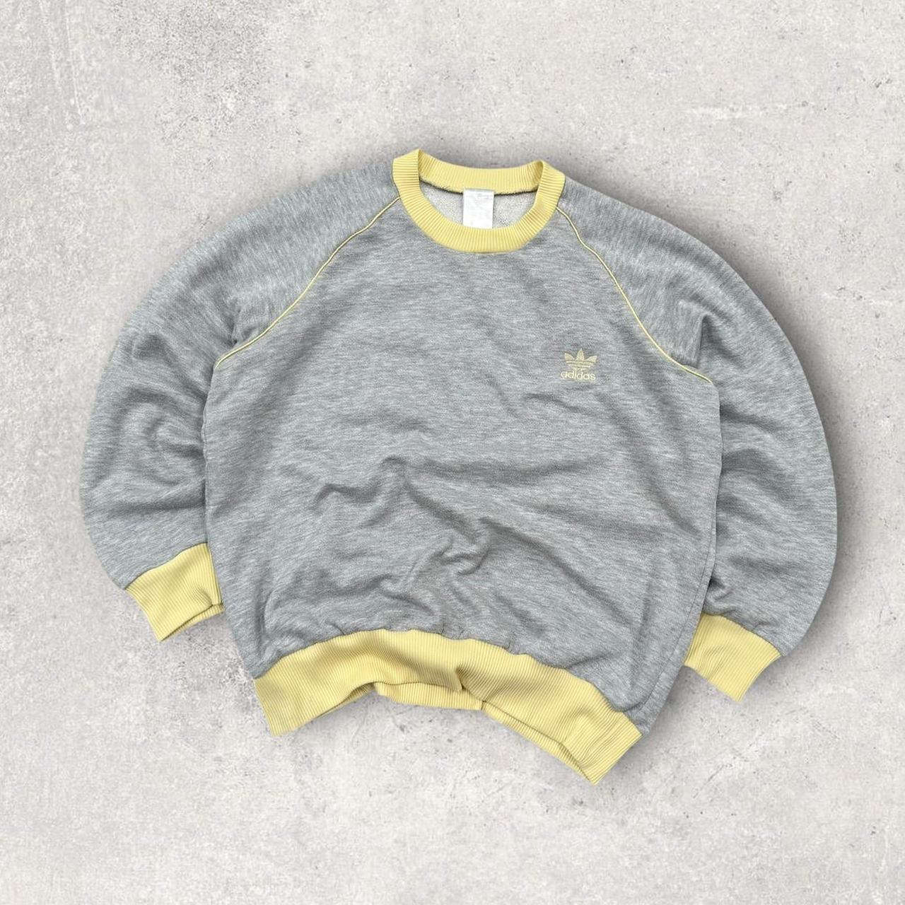 Vintage 90s Adidas Small Logo Sweatshirt Grey (S)
