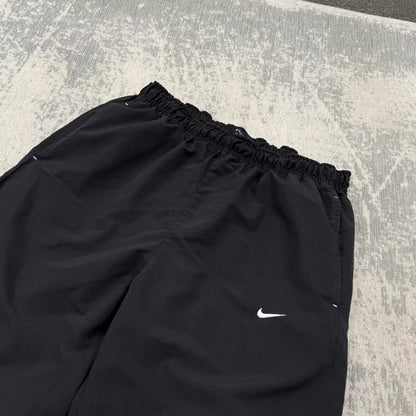 Vintage Y2K Nike Baggy Tracksuit Bottoms Black (L)