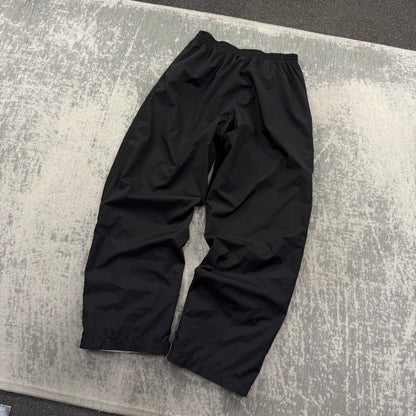 Vintage Y2K Fila Baggy Wide Leg Tracksuit Bottoms Black / White (M)