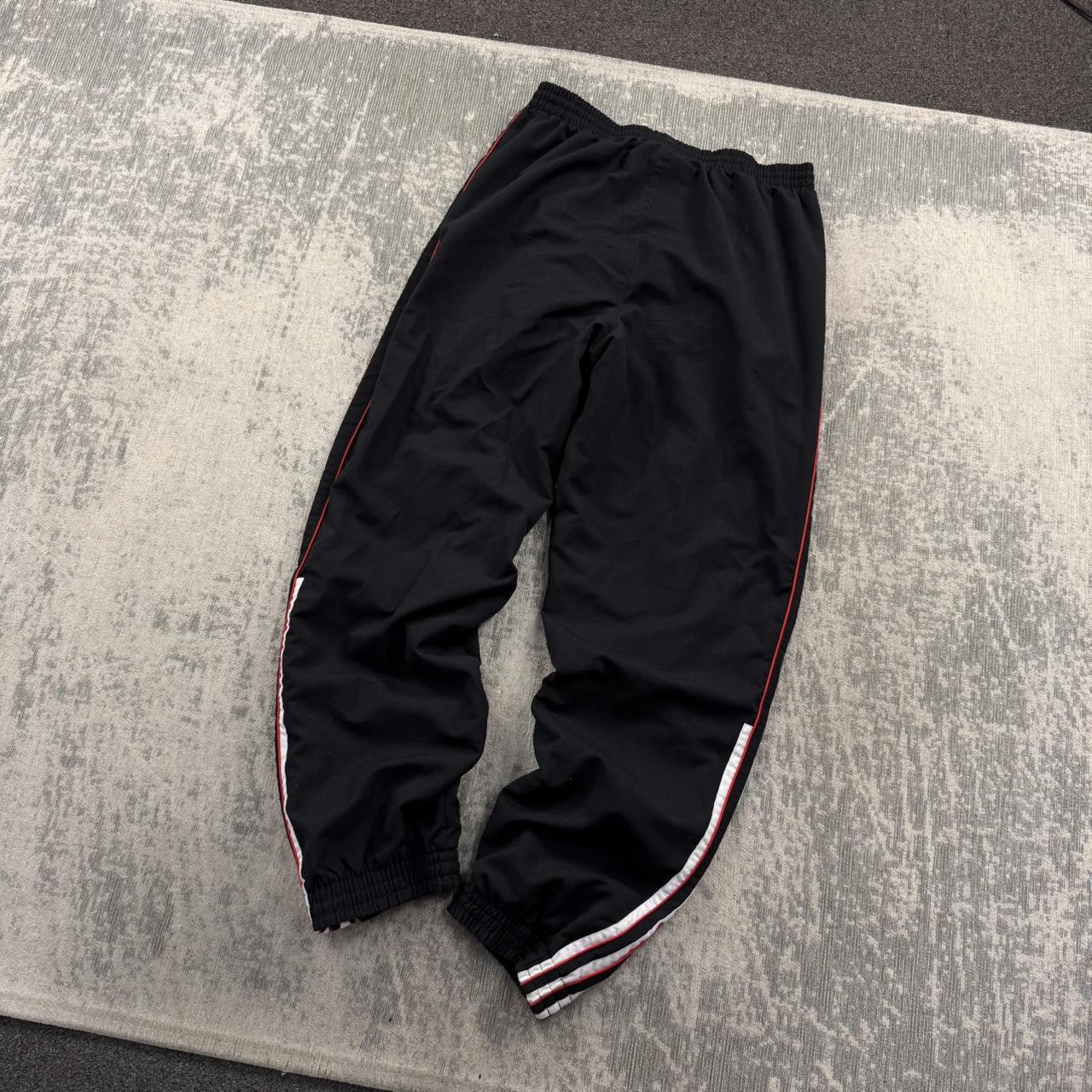 Vintage Y2K Adidas Baggy Tracksuit Bottoms Black / Red (M)